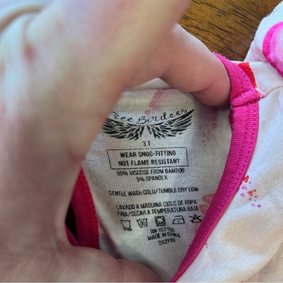 Free Birdees pink bumble gum heart ruffle two piece bamboo outfit size 3T - Picture 3 of 7